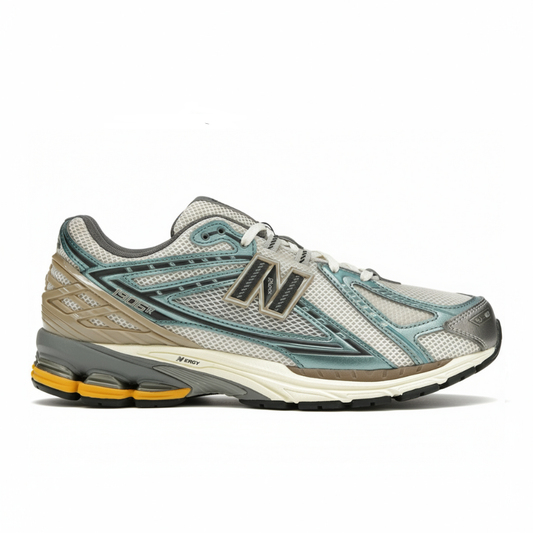 New Balance 1906R
Metallic Teal New Spruce
